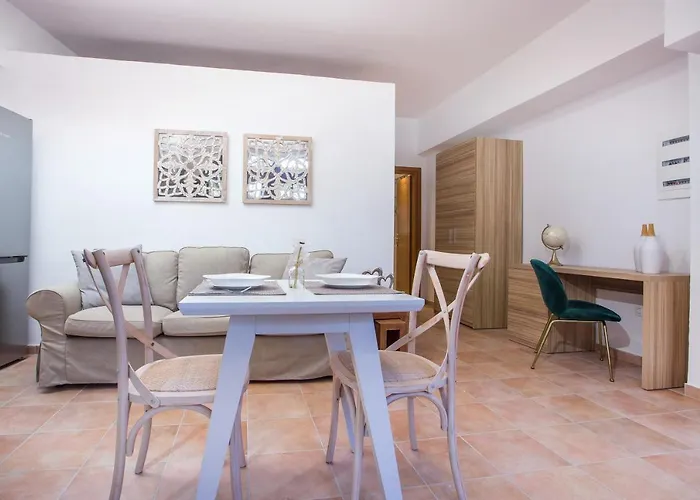 Kamara Antica Semesterbostad *